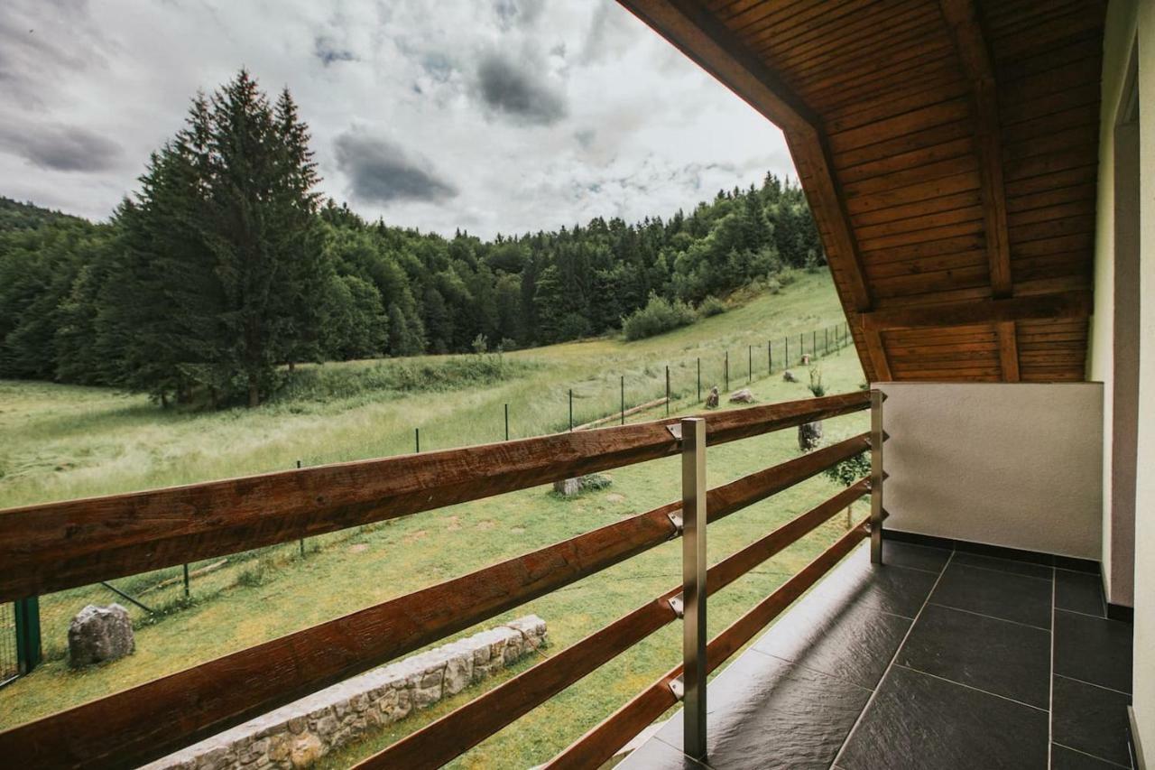House Of Adventure - The Base To Explore Slovenia Laze v Tuhinju Exterior foto